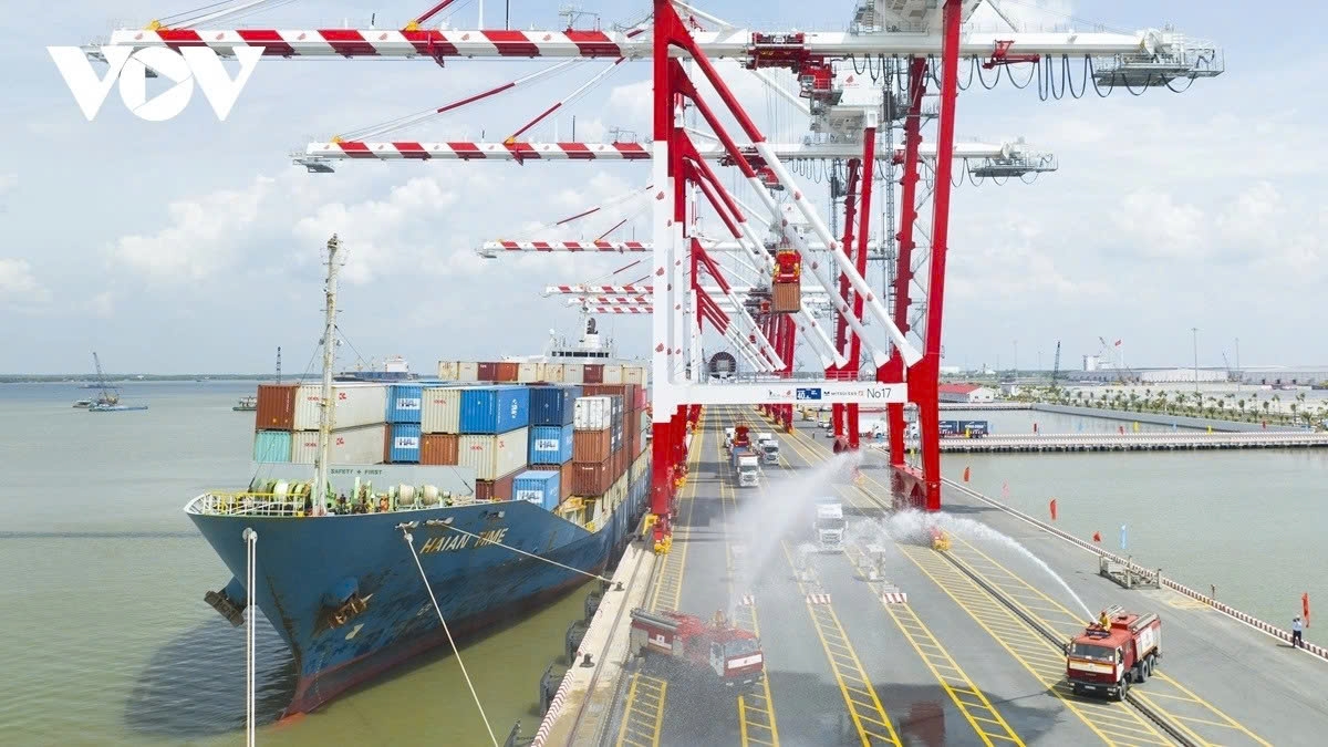 No reported damage to Vietnam shipments to Israel amid Middle East tensions